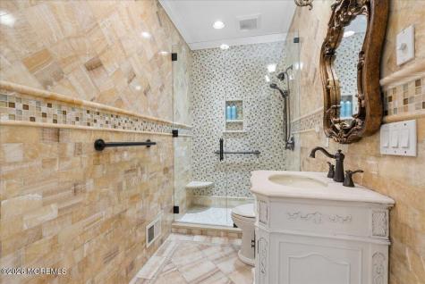 828 Dancer Lane Manalapan NJ 07726
