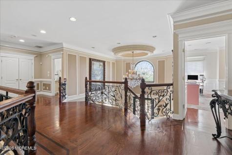 828 Dancer Lane Manalapan NJ 07726
