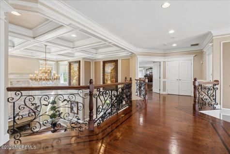 828 Dancer Lane Manalapan NJ 07726