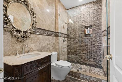 828 Dancer Lane Manalapan NJ 07726
