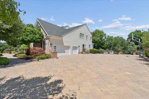 828 Dancer Lane Manalapan NJ 07726