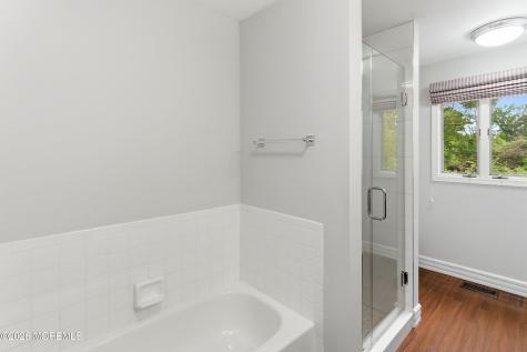 49 Woodmont Drive Lawrenceville NJ 08648
