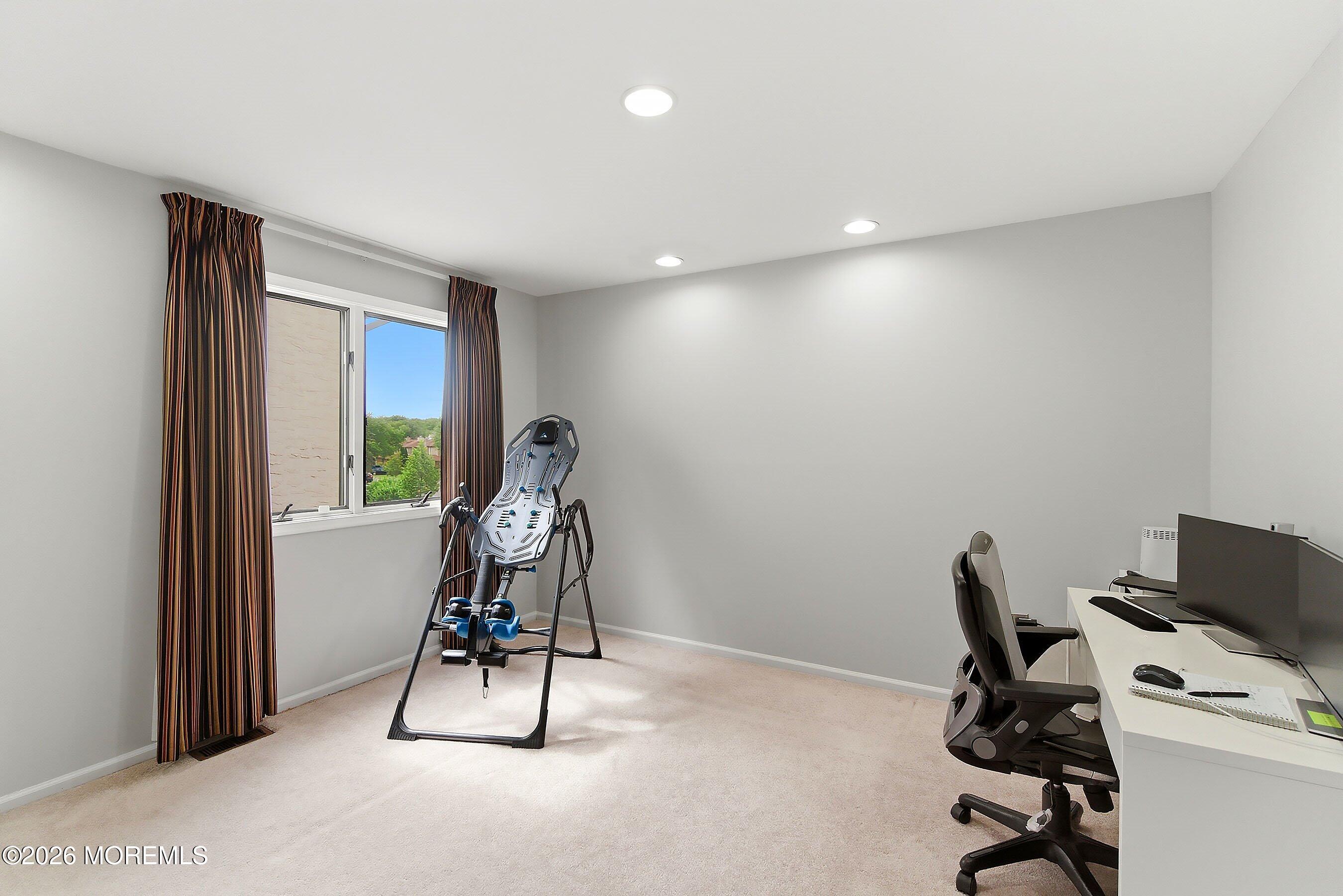 49 Woodmont Drive Lawrenceville NJ 08648