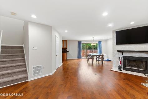 49 Woodmont Drive Lawrenceville NJ 08648