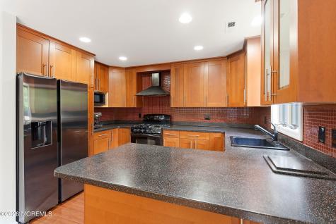 49 Woodmont Drive Lawrenceville NJ 08648
