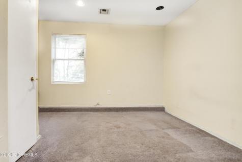 5 Compass Lane Barnegat NJ 08005