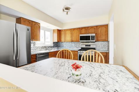 5 Compass Lane Barnegat NJ 08005