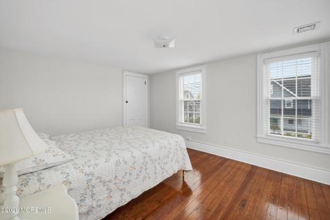 904 Arnold Avenue Point Pleasant NJ 08742