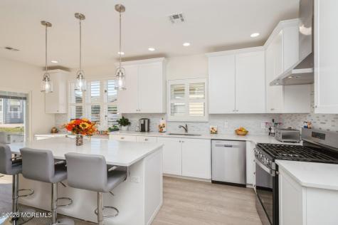 19 Longdenville Street Toms River NJ 08757