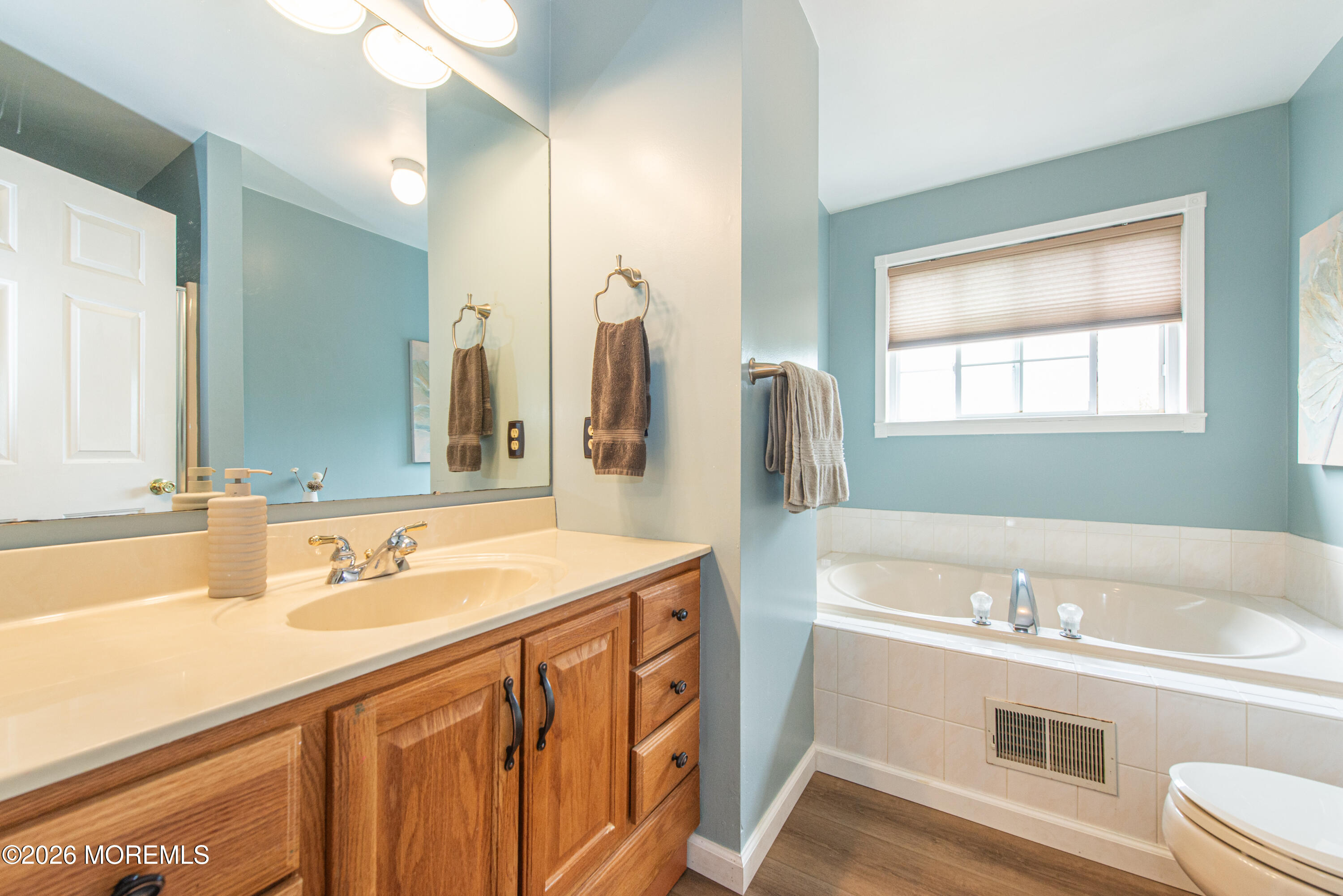 91 Nutmeg Road Aberdeen NJ 07747