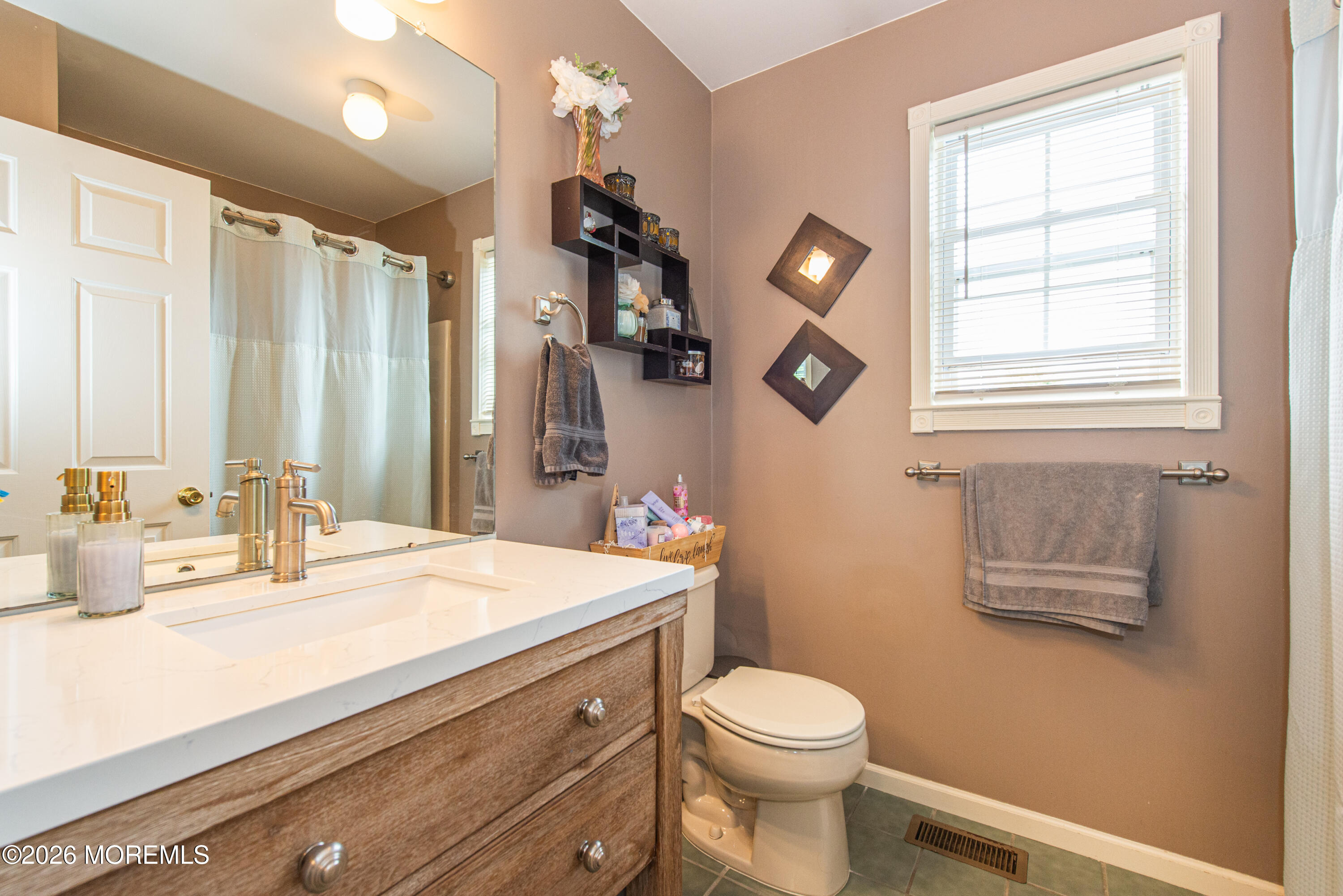 91 Nutmeg Road Aberdeen NJ 07747