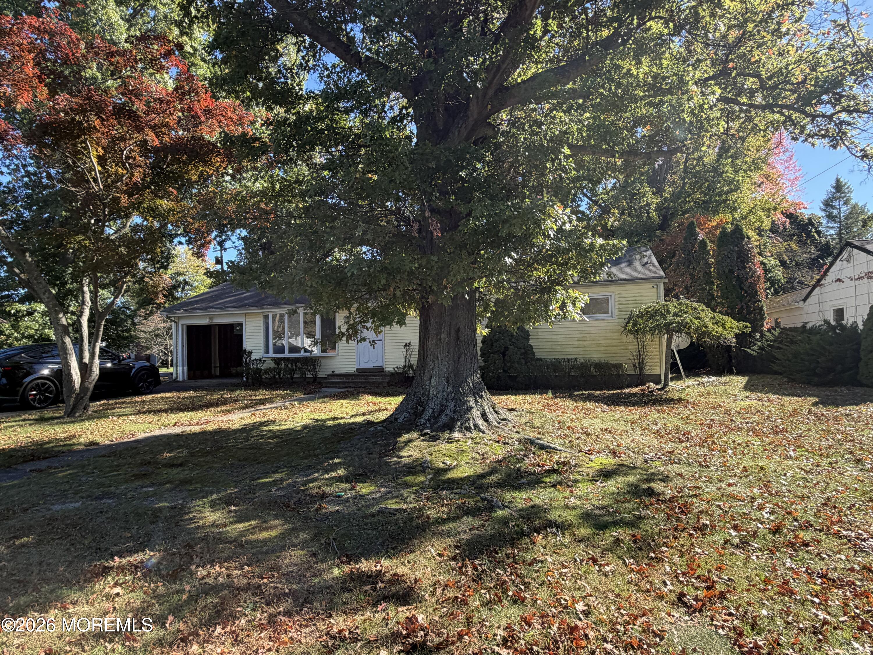 496 Freehold Street Oakhurst NJ 07755