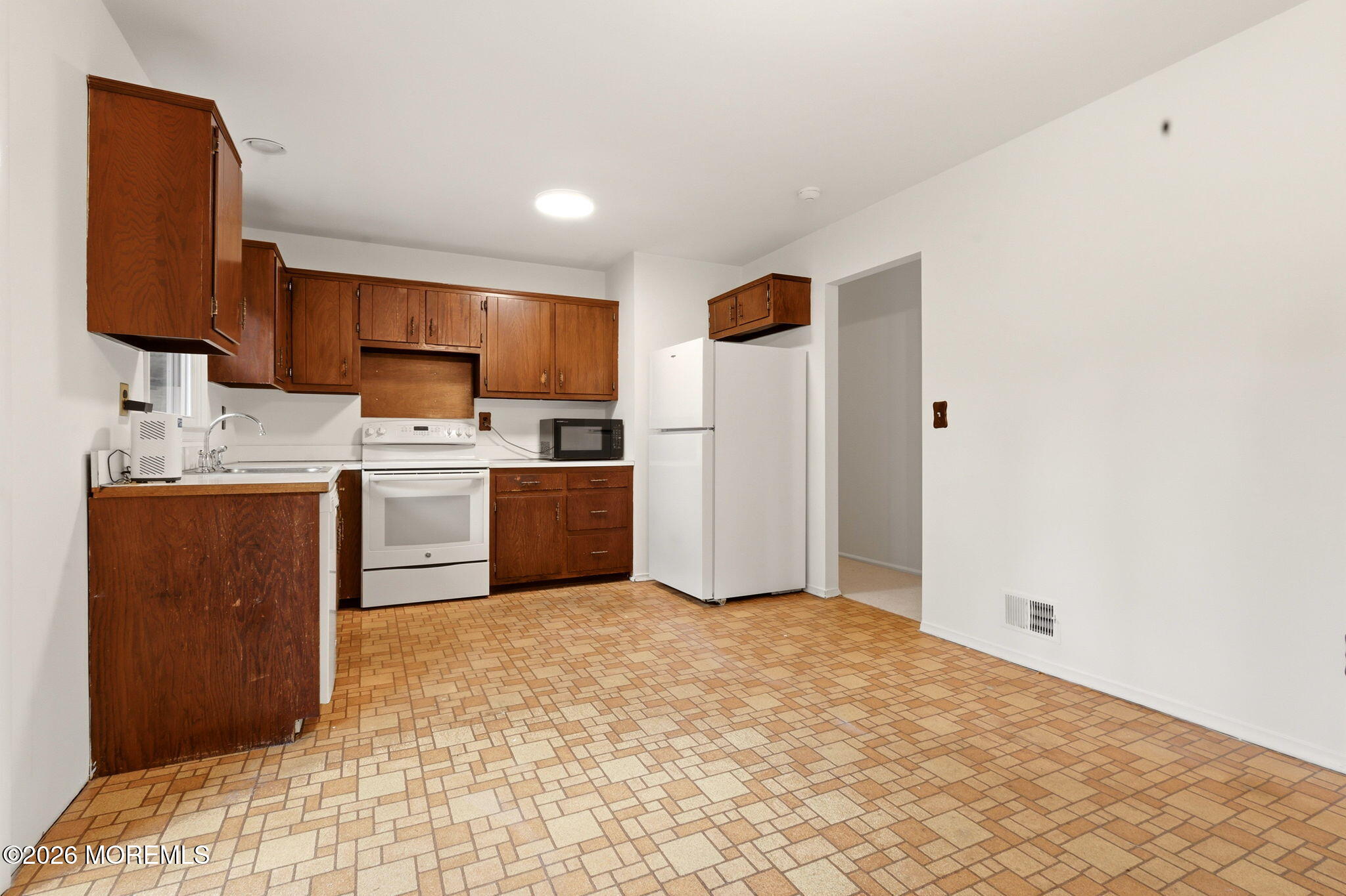 4 Browning Avenue Bayville NJ 08721