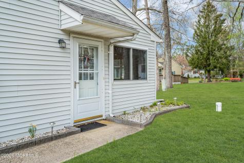 24 Texas Boulevard Whiting NJ 08759