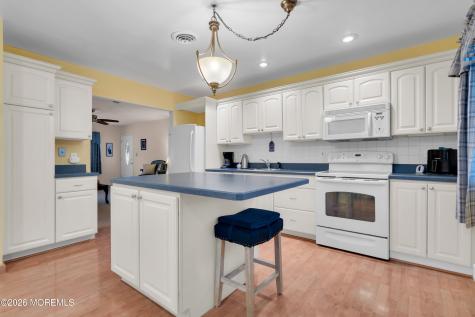 24 Texas Boulevard Whiting NJ 08759