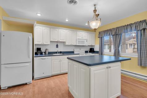 24 Texas Boulevard Whiting NJ 08759