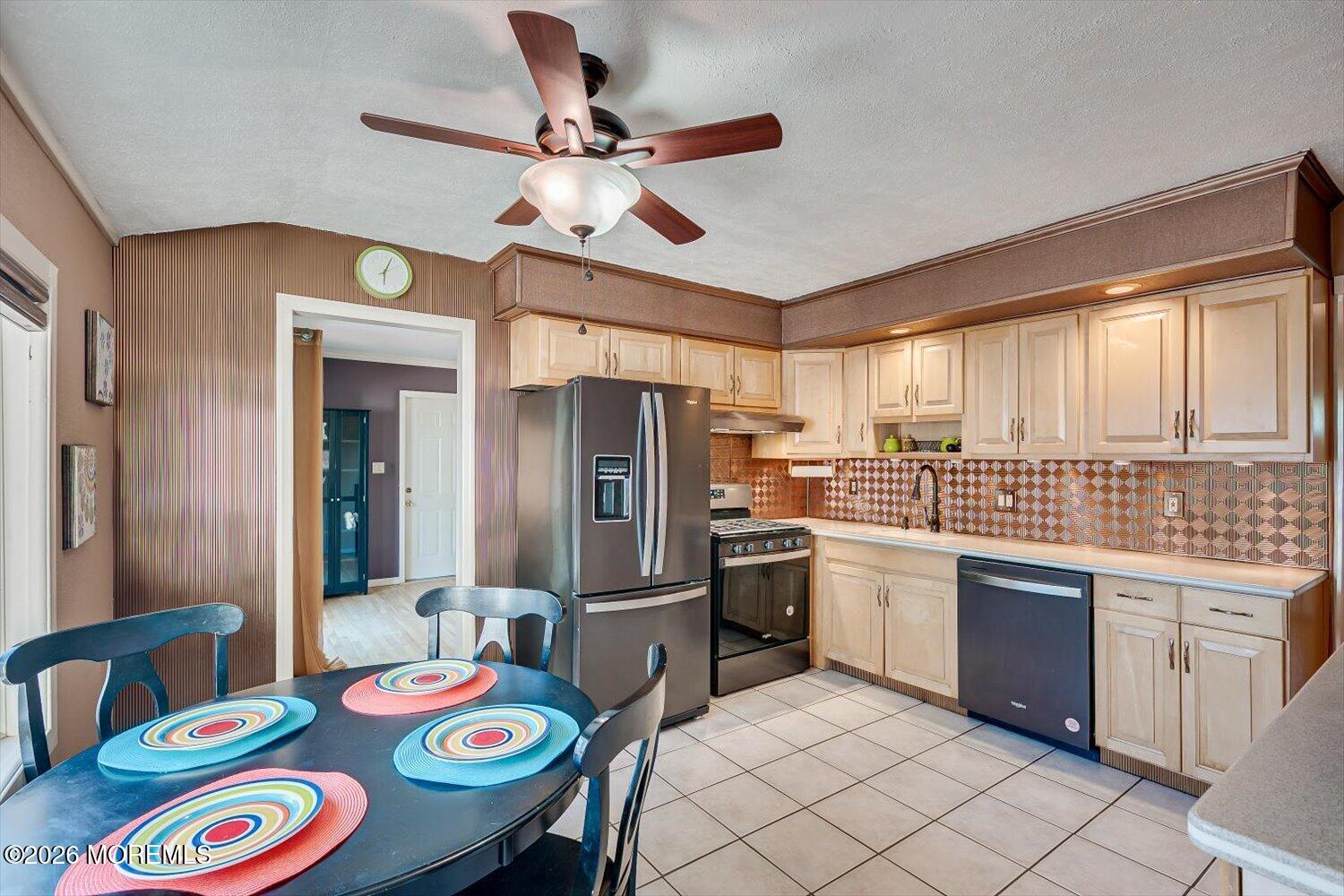 55 Kierst Street Parlin NJ 08859