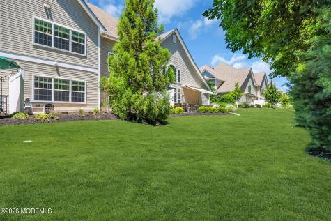 30 Abbey Road Tinton Falls NJ 07753