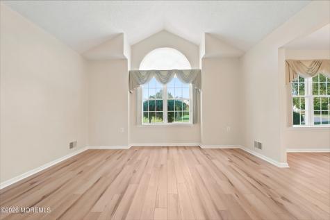 29 N Baker Drive Jackson NJ 08527