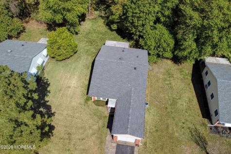 16 Hudson Parkway Whiting NJ 08759