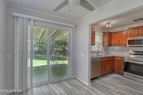 16 Hudson Parkway Whiting NJ 08759