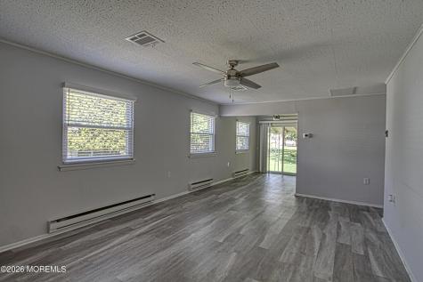16 Hudson Parkway Whiting NJ 08759
