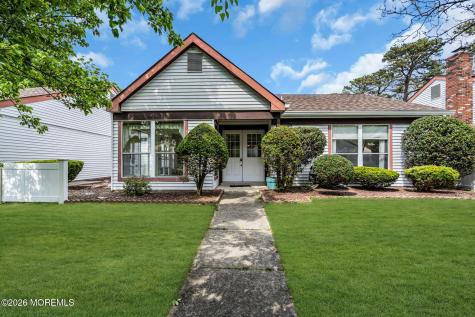 815B Liverpool Circle Manchester NJ 08759