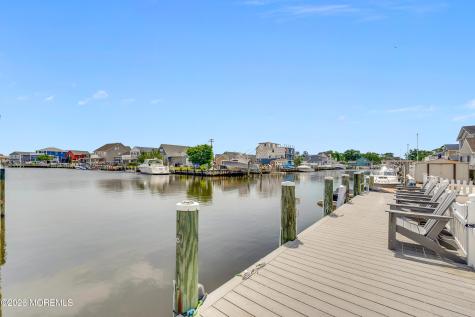 964 Seagull Drive Lanoka Harbor NJ 08734