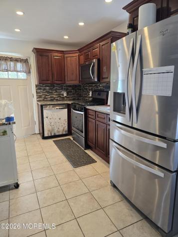17 Birchwood Drive Cliffwood NJ 07735