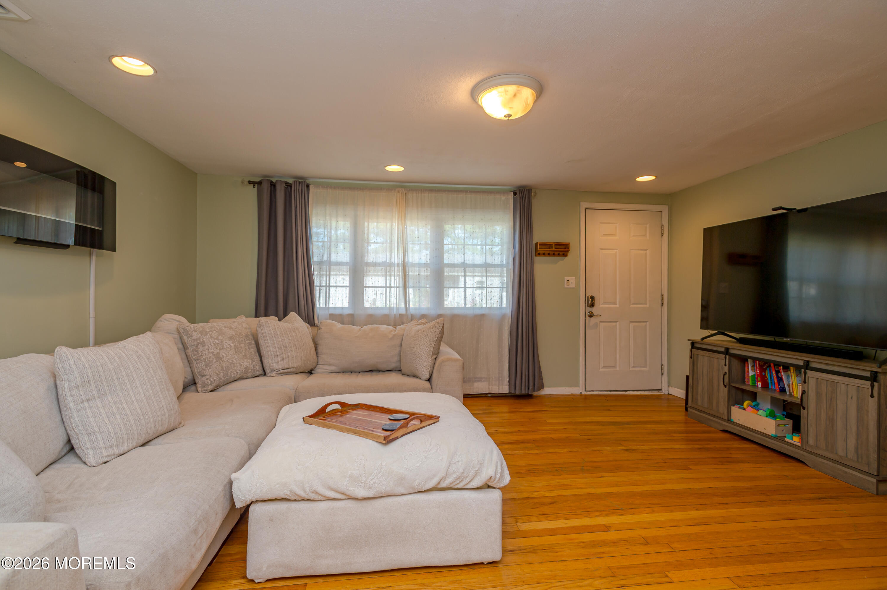 535 Jackson Avenue Brick NJ 08723