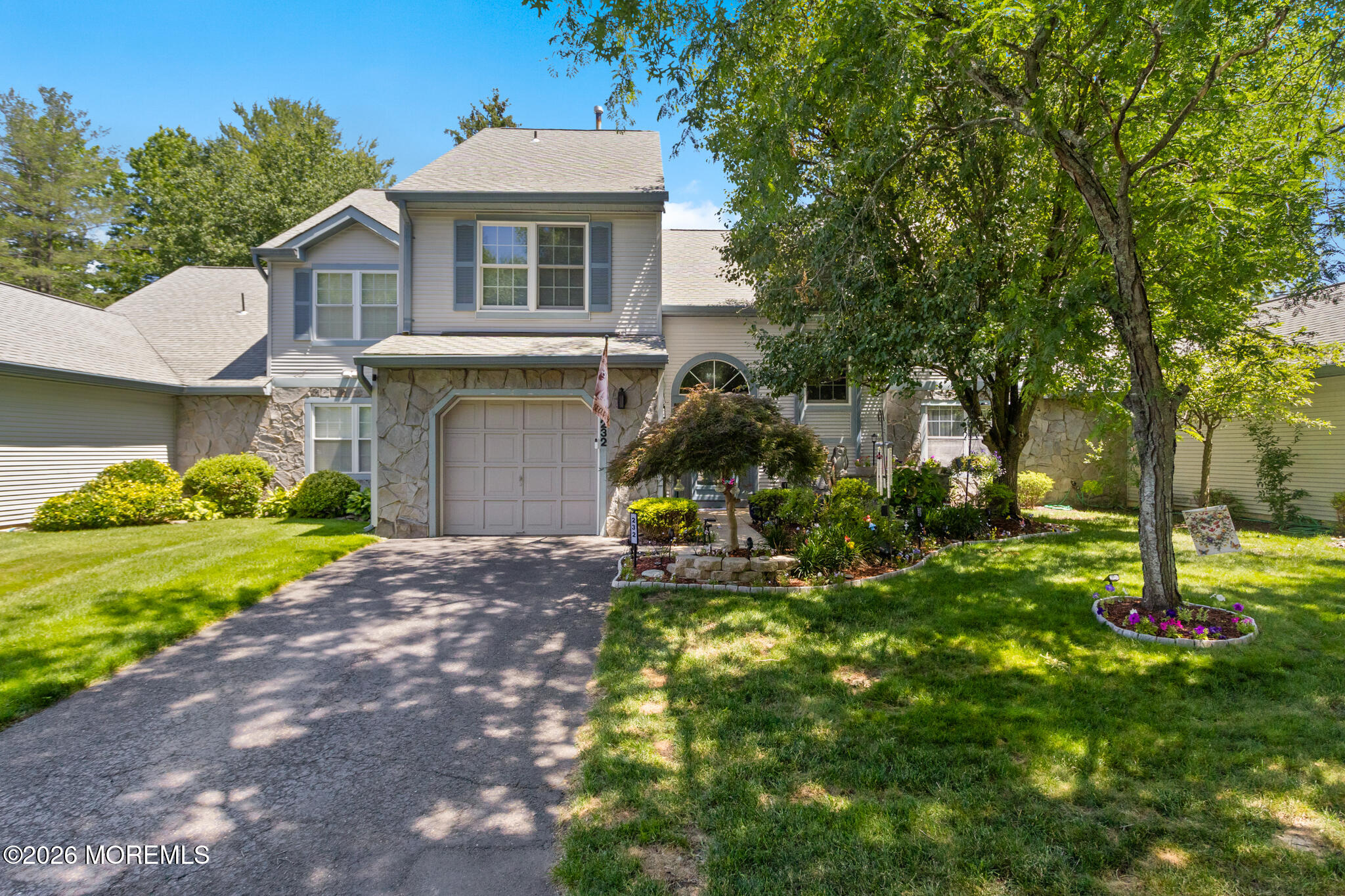 232 Century Way Manalapan NJ 07726