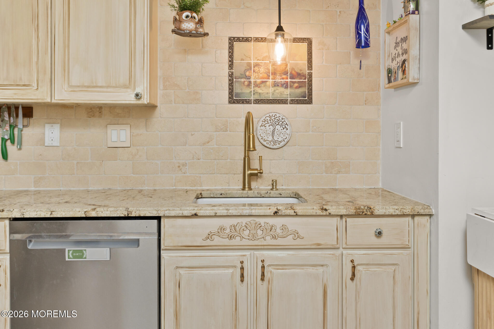 232 Century Way Manalapan NJ 07726