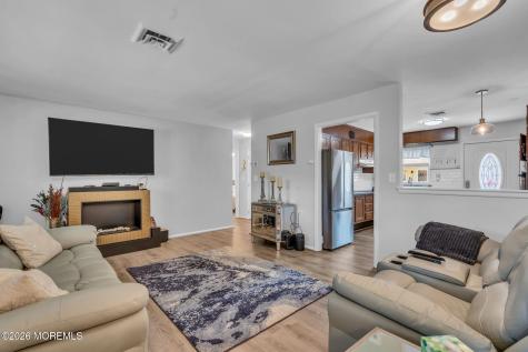 390 Picardy Court Lakewood NJ 08701
