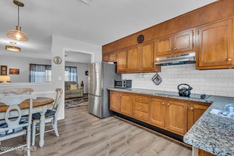 390 Picardy Court Lakewood NJ 08701