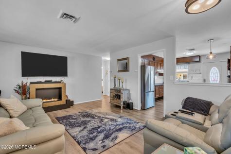 390 Picardy Court Lakewood NJ 08701