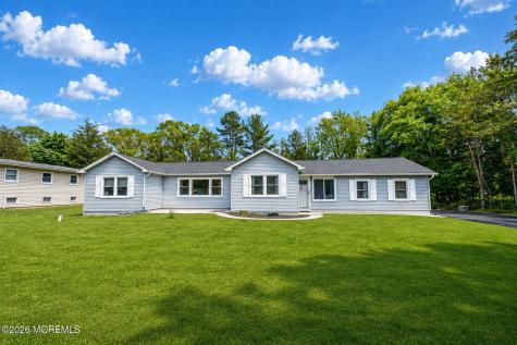 5 Riccis Drive Jackson NJ 08527