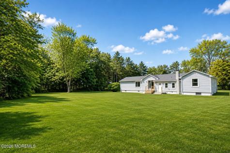 5 Riccis Drive Jackson NJ 08527