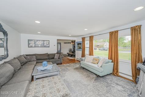5 Riccis Drive Jackson NJ 08527