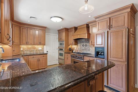 2348 Huckleberry Road Manchester NJ 08759