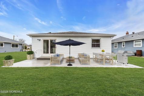 186 Harrington Drive N Toms River NJ 08757