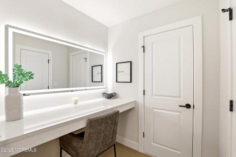 273 Edgeware Court Franklin NJ 08873