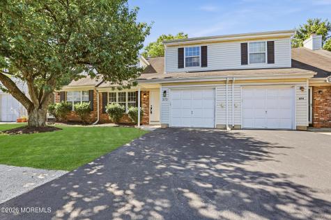 273 Edgeware Court Franklin NJ 08873