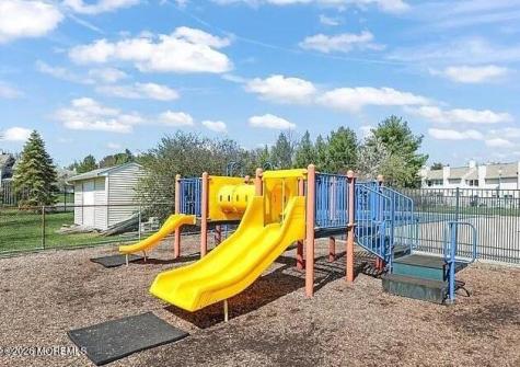 16 Biesiada Court Sayreville NJ 08859