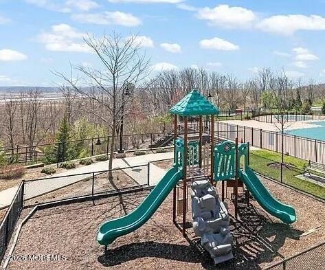 16 Biesiada Court Sayreville NJ 08859