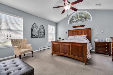 22 Woodspring Lane Whiting NJ 08759