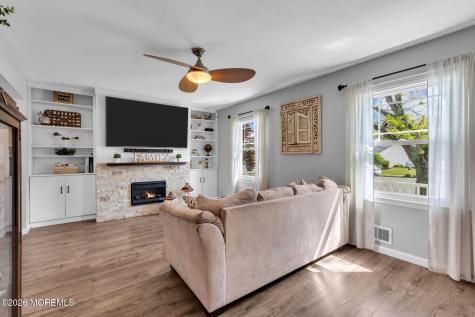 1058 Torremolinos Court Toms River NJ 08753
