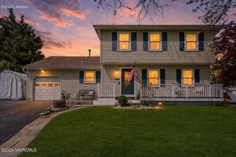 1058 Torremolinos Court Toms River NJ 08753