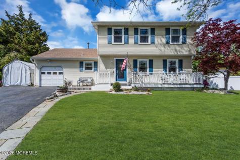 1058 Torremolinos Court Toms River NJ 08753