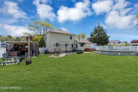 1058 Torremolinos Court Toms River NJ 08753
