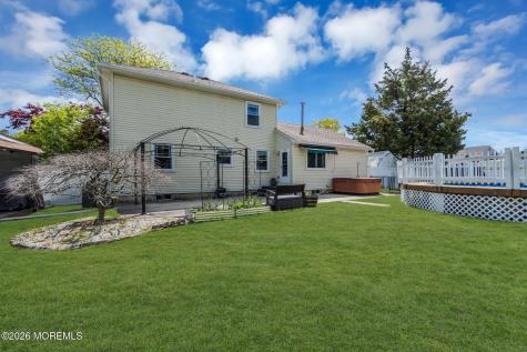 1058 Torremolinos Court Toms River NJ 08753